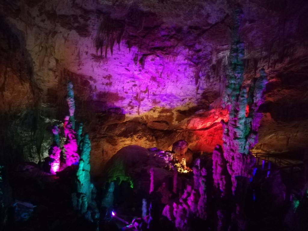 [Georgia] Day 5 – Caves, canyons and&nbsp;waterfalls