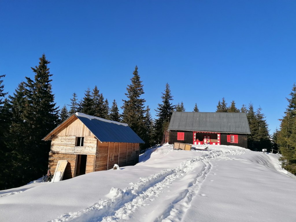 [Romania] The Negoiu Chalet in&nbsp;Winter