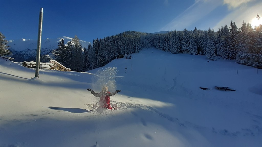 [Romania] Winter Family Trip to the Suru&nbsp;Chalet